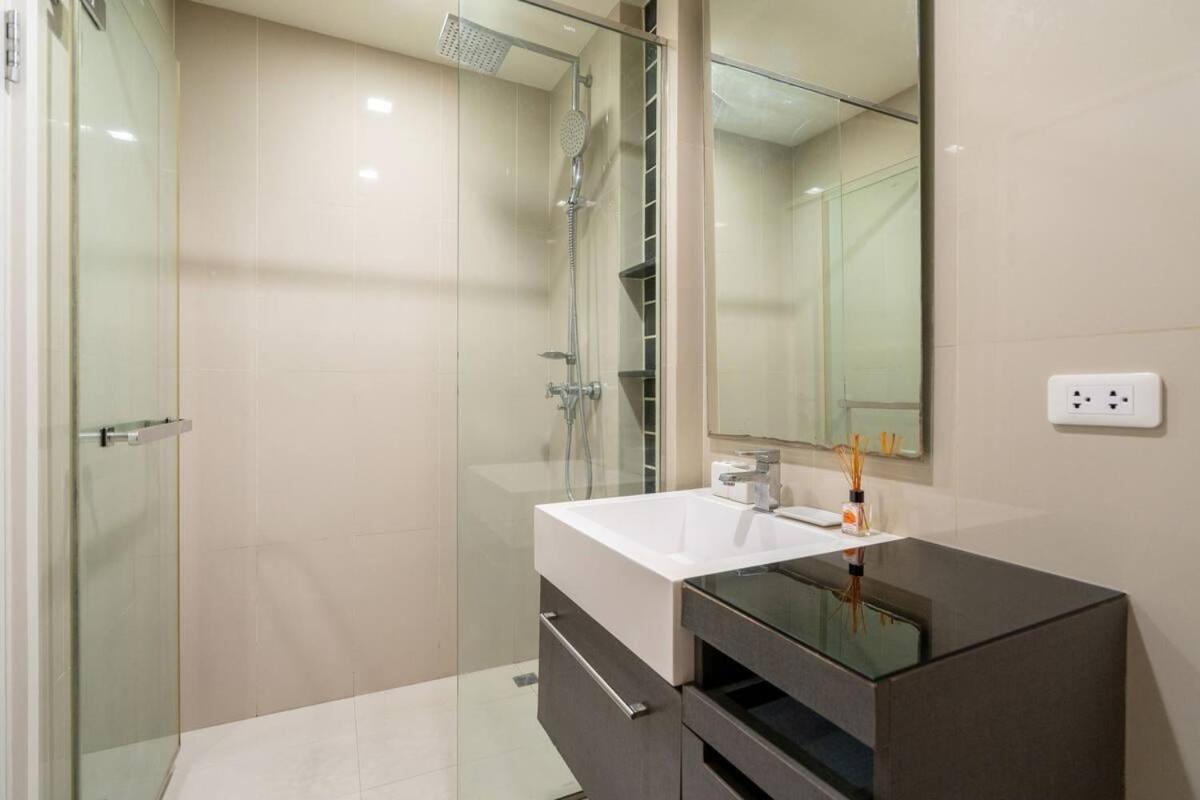Apartment Diamond Near The