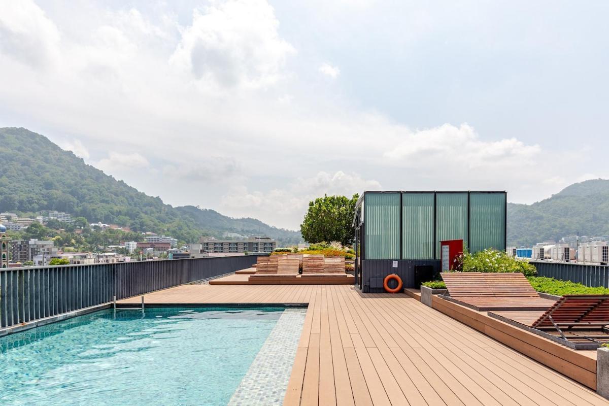 Diamond Near The * Patong
